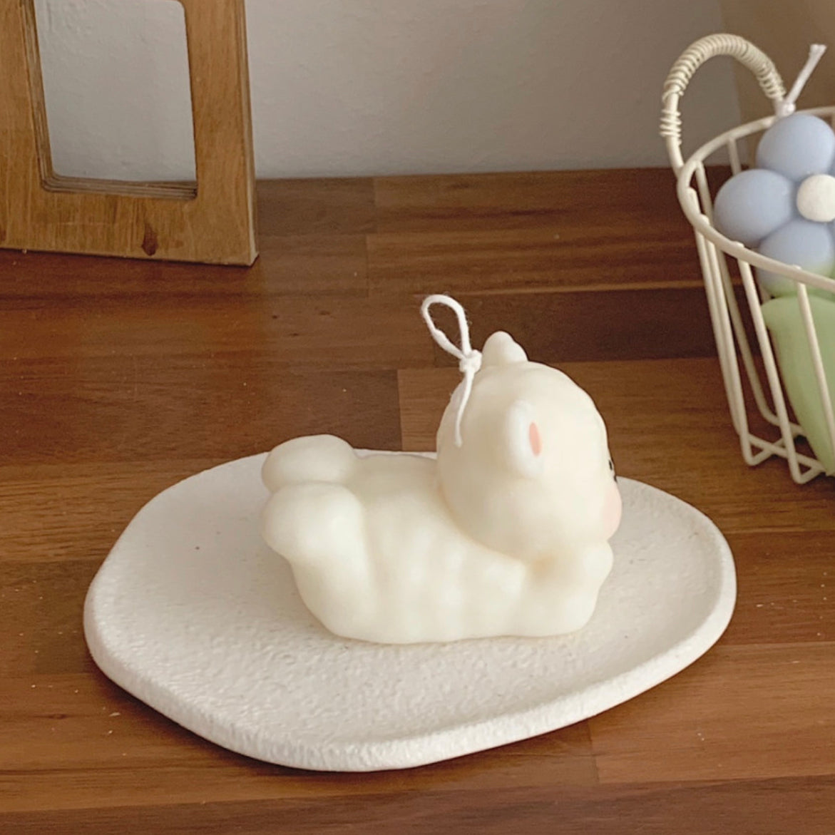 Large / Mini Lying Bear Candle Mold